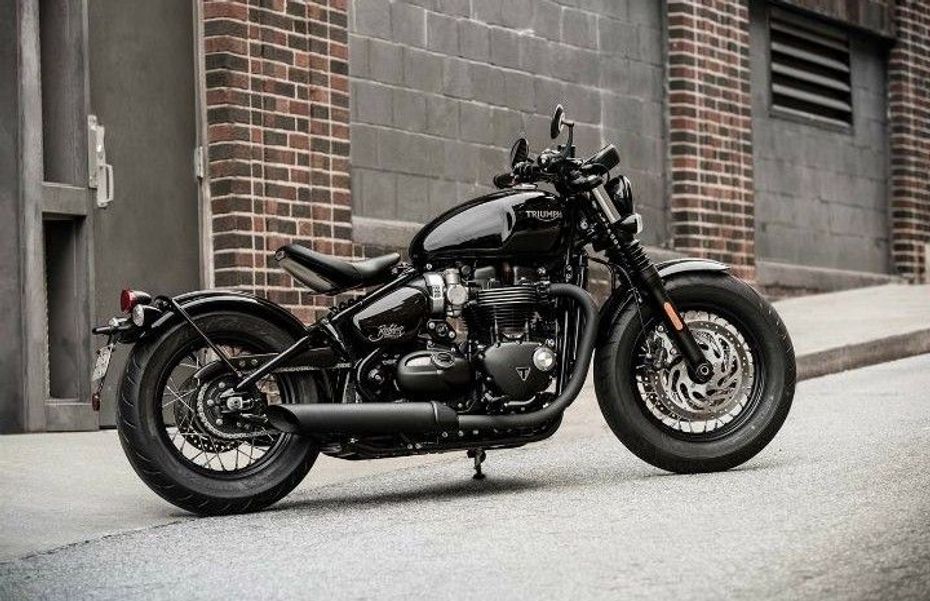 Triumph Bonneville Bobber Black