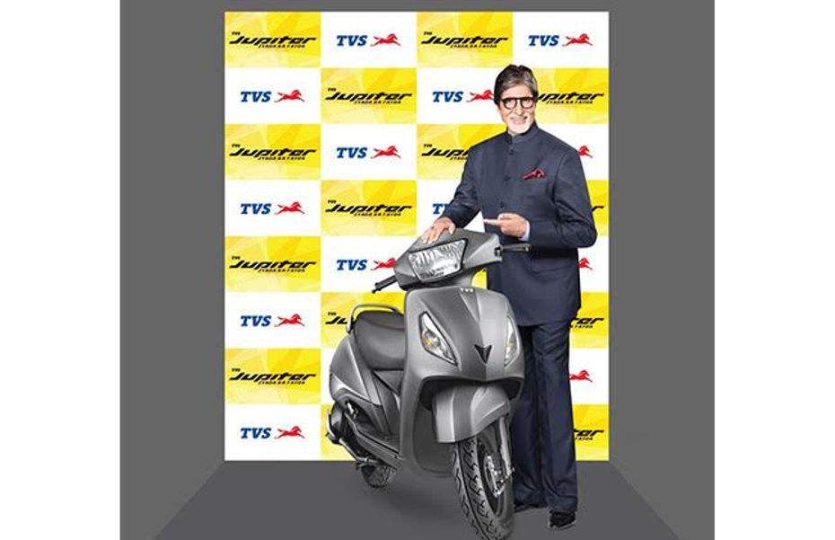 Amitabh Bachchan endorsing TVS Jupiter Amitabh Bachchan endorsing TVS Jupiter
