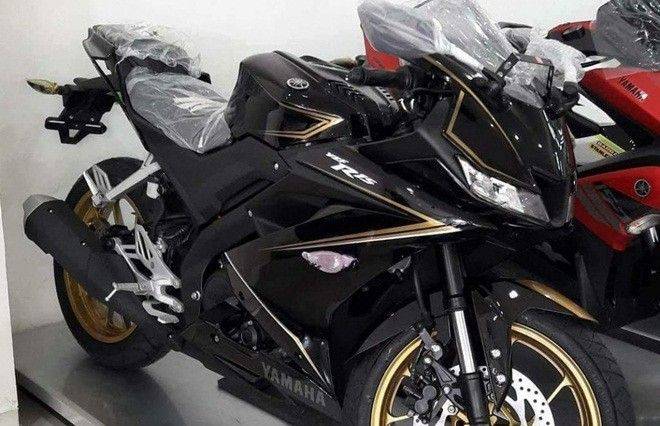 Yamaha YZF-R15v3.0-special -edition-