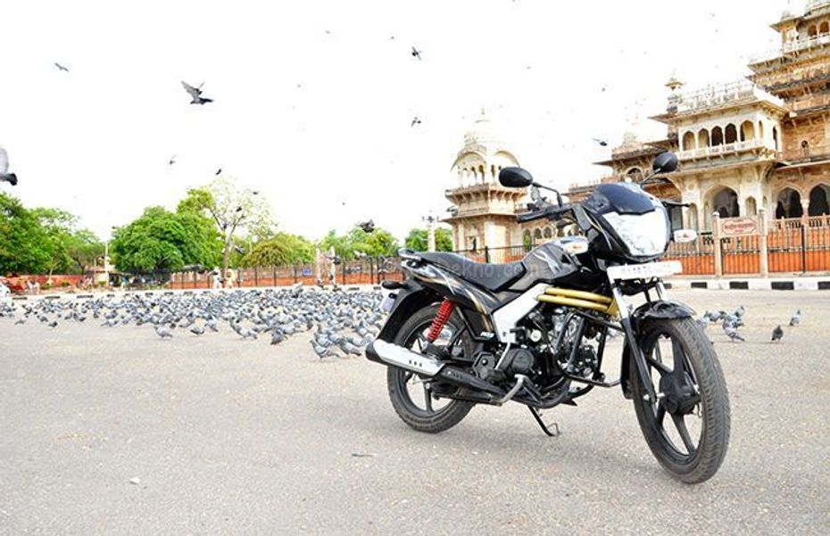 Mahindra Centuro Mahindra Centuro