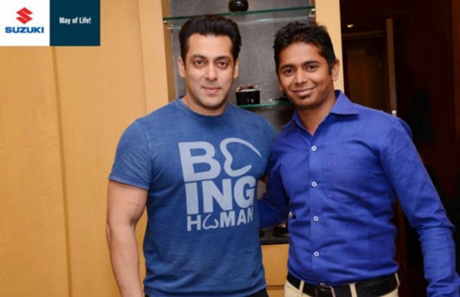 Salman Khan meets the winner of â??GET YOUR KICK WITH SUZUKIâ?? CONTEST Salman Khan meets the winner of â??GET YOUR KICK WITH SUZUKIâ?? CONTEST