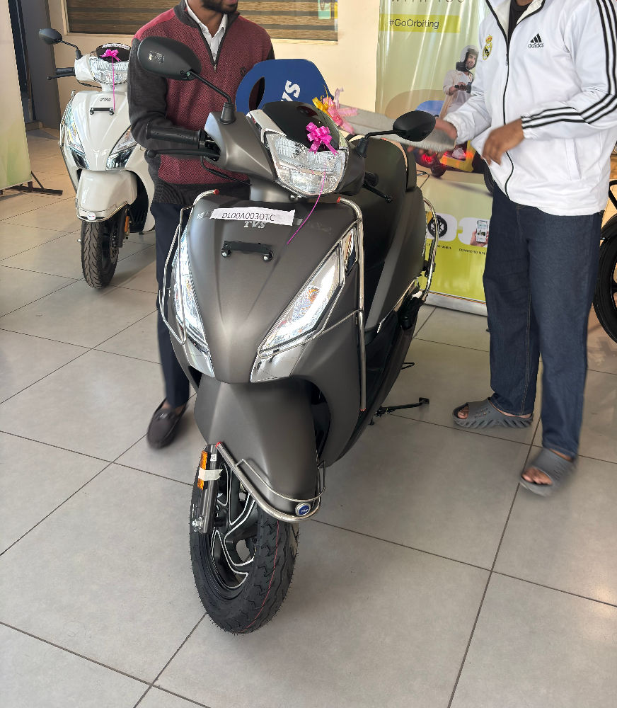 125 price jupiter scooty cc