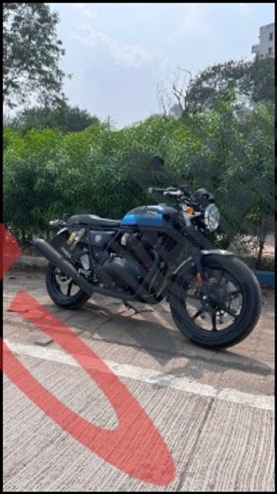 Updated Royal Enfield Interceptor 650 And Continental GT 650 Reach Dealerships: Check Out In 10 Pics