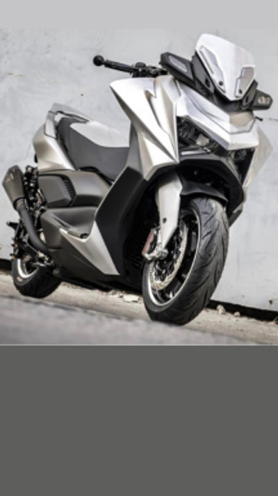 The Yamaha Xmax 300 is already a looker, but the K-Speed Customs treatment makes it even more delectable