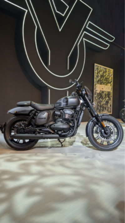 2025 Yezdi Roadster Launched: In 10 Images