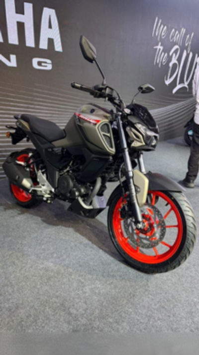 Yamaha FZ-Rave Top Highlights: In Images