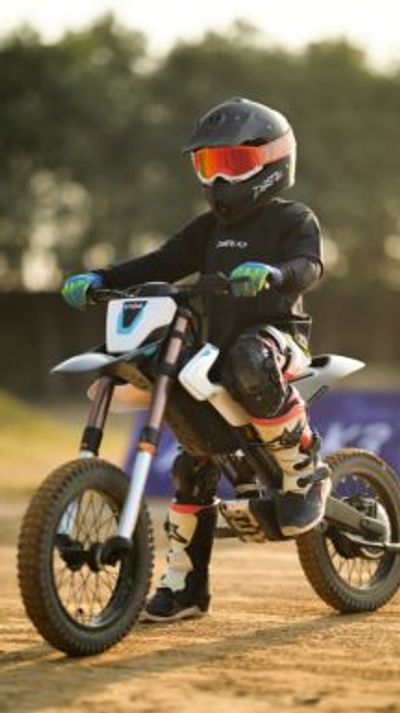 Hero has launched a new electric dirt bike for kids. It is a one-of-a-kind motorcycle that can adapt to your child&rsquo;s growth over the years